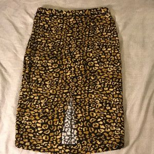 Leopard print pencil skirt
